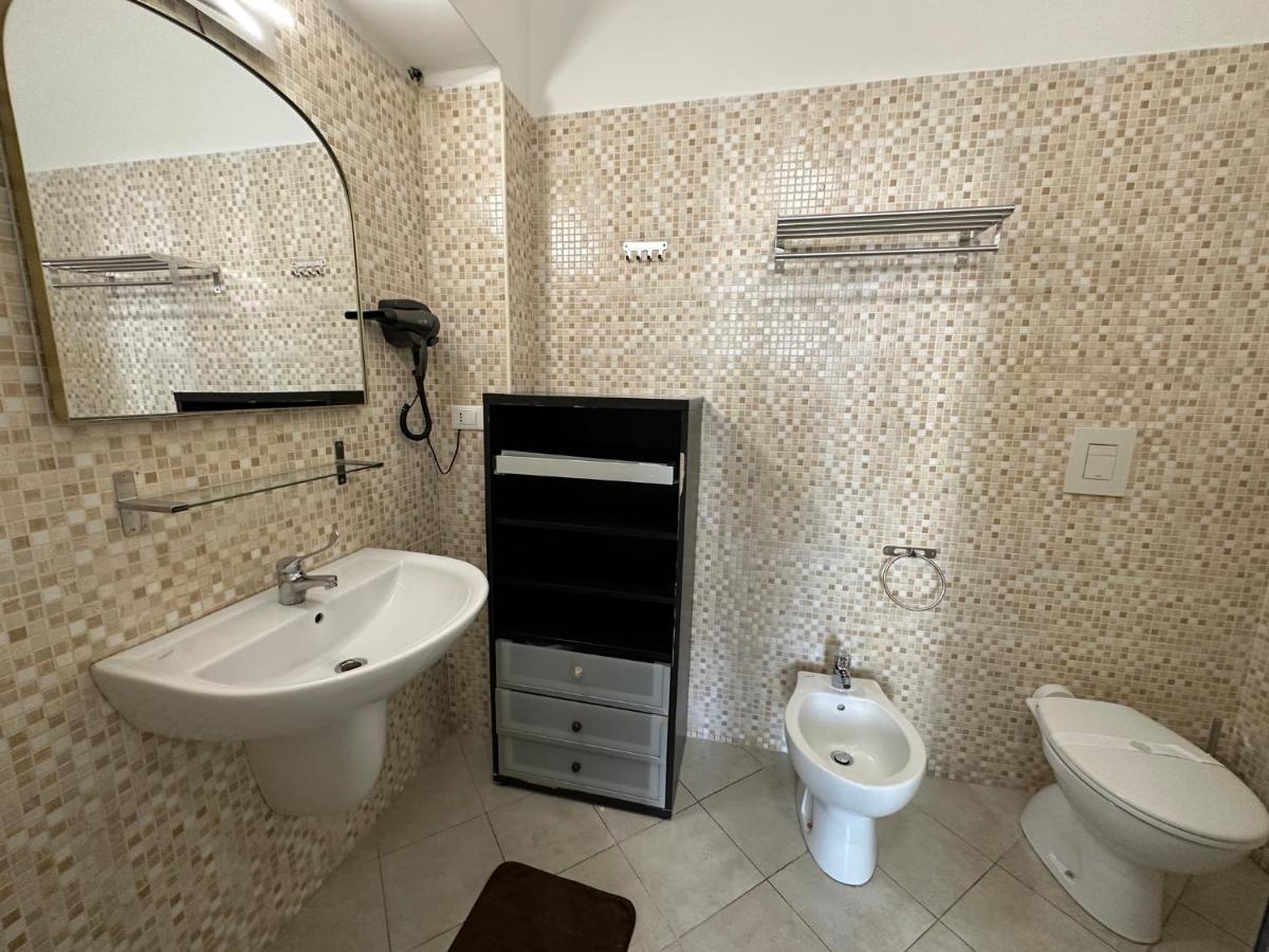 Cconforthotels Appartamento Crispi Bari Dış mekan fotoğraf